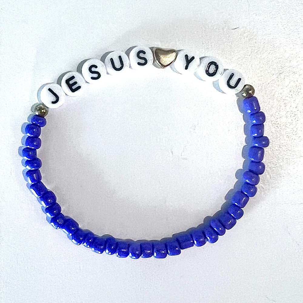 Hand Crafted Purple and White Beaded Jesus Loves You Bracelet.